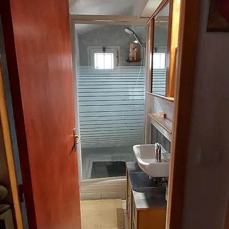 Jolie Maison Hauteur D'antibes אנטיב