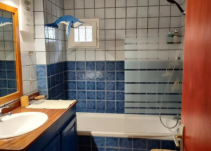 Jolie Maison Hauteur D'antibes Антиб