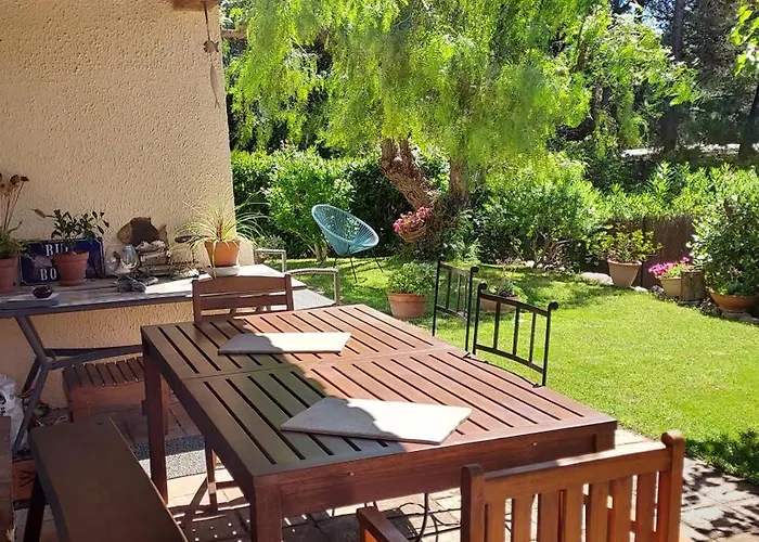 Дом отдыха Jolie Maison Hauteur D'antibes *